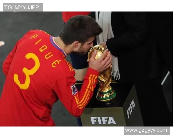 足球场上的传奇之星11号：他如何改变了比赛的历史与未来