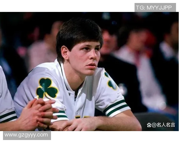 凯尔特人足球明星的辉煌历程与传奇瞬间回顾